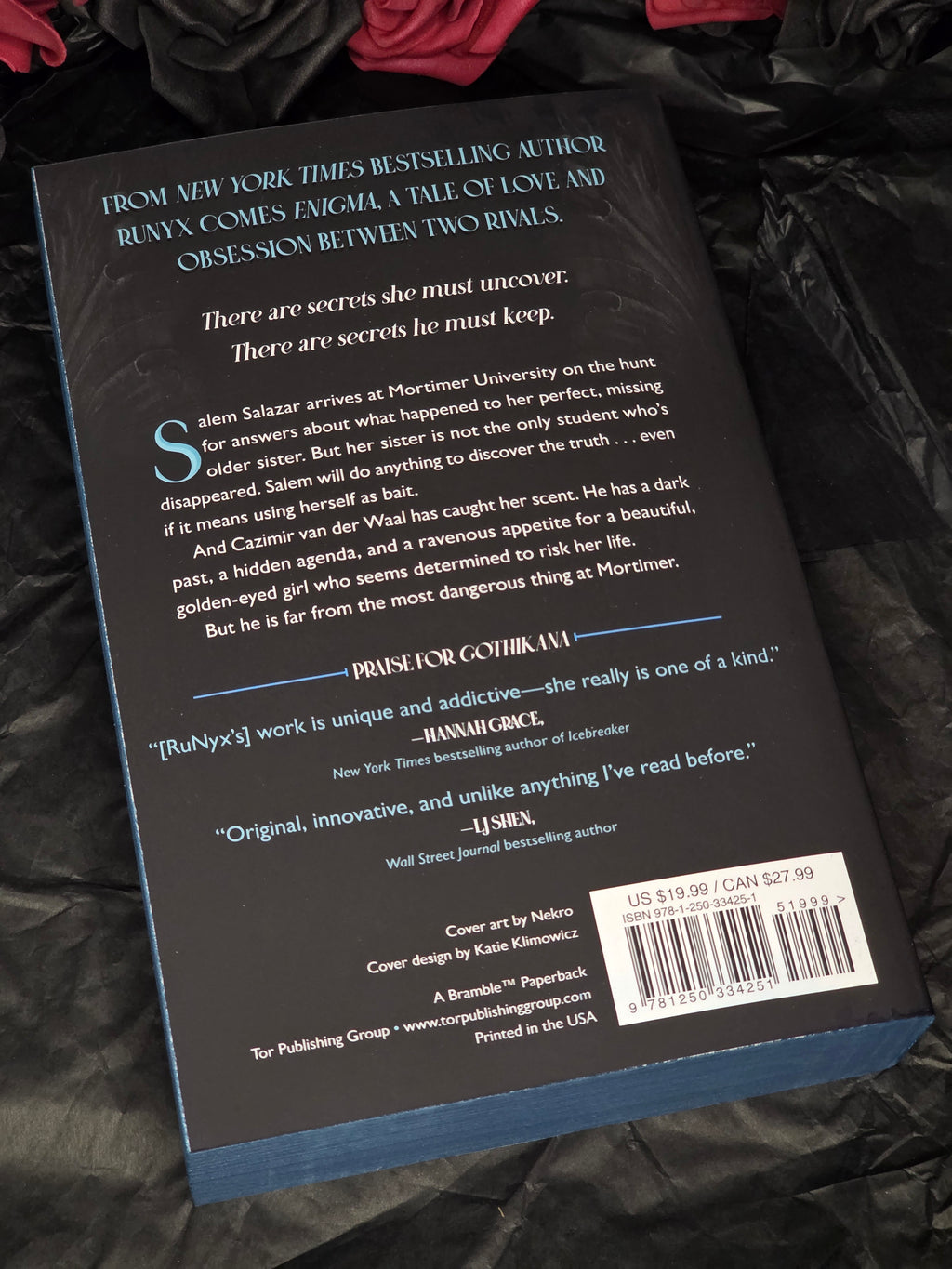 Enigma (Deluxe Edition), by RuNyx (softback, english edition)